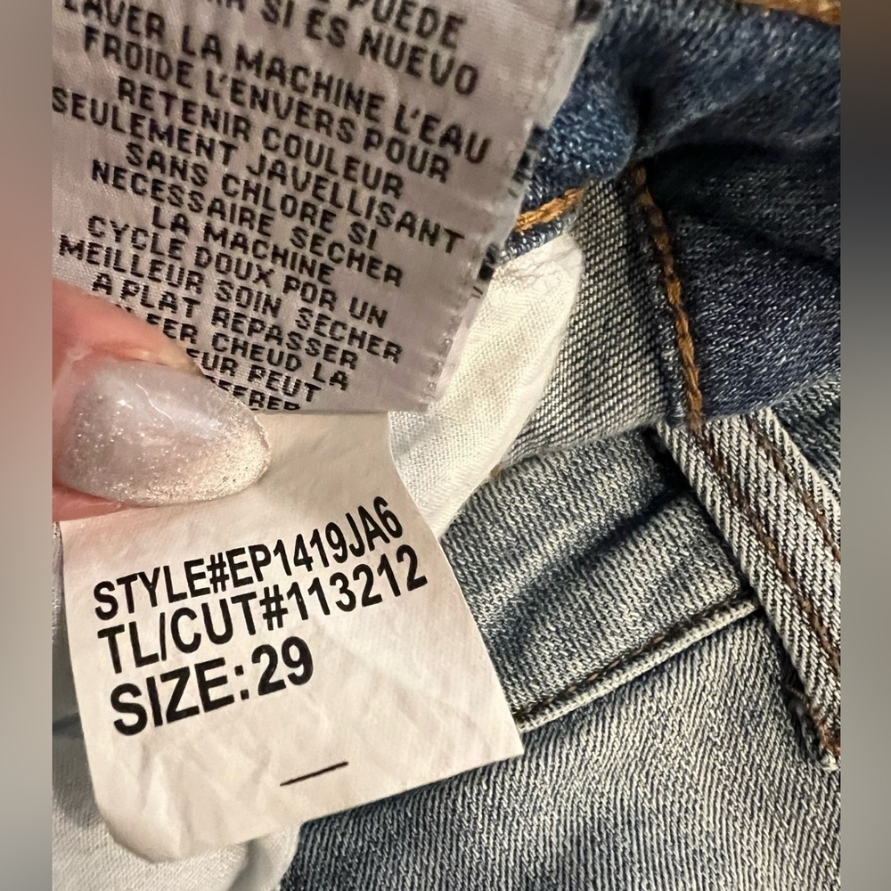 STS Blue Taylor Straight Leg Star Studded Jeans Size 29 NWOT - Picture 8 of 10